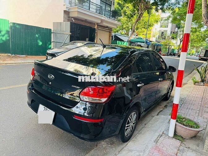 Kia Soluto Luxury 2021 Đen 44000 km cực đẹp
