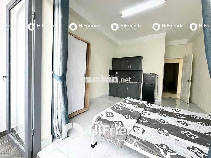 CHO THUÊ PHÒNG BANCOL CHỈ TÍNH ĐIỆN NƯỚC NGAY LUỸ BÁN BÍCH,ĐẦM SEN