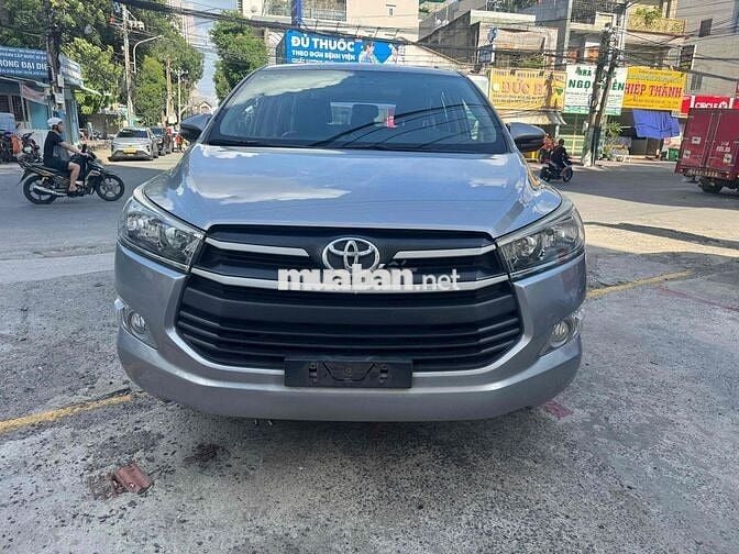 Toyota Innova E 2019 một chủ mua mới bảo dưỡng hãn