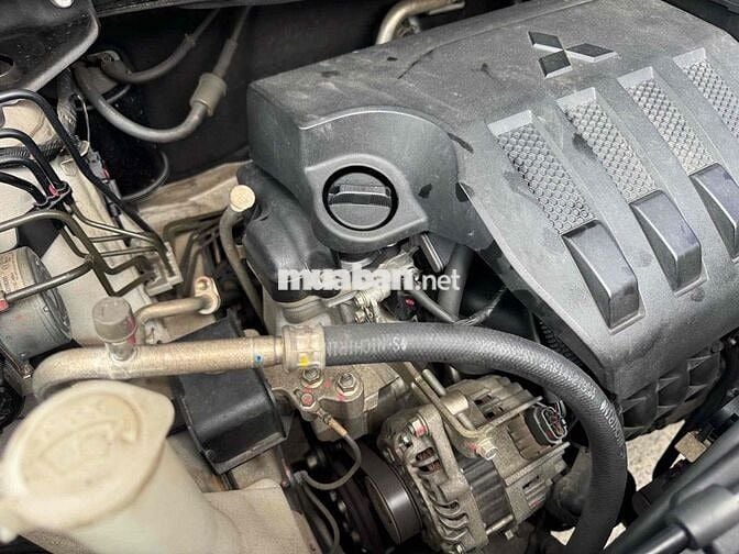 Mitsubishi Xpander AT 2020 Trắng full đồ chơi
