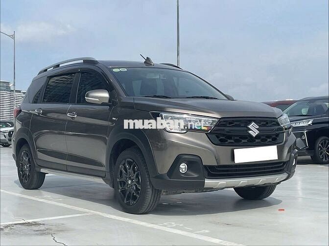 Suzuki XL7 Hybrid 2025 Tự động Xám 10.500km