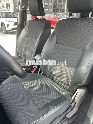 Suzuki XL7 Hybrid 2025 Tự động Xám 10.500km
