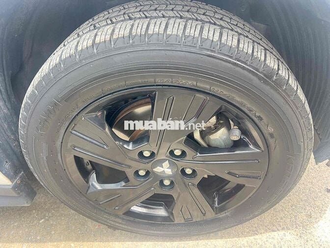 Mitsubishi Xpander AT 2020 Trắng full đồ chơi