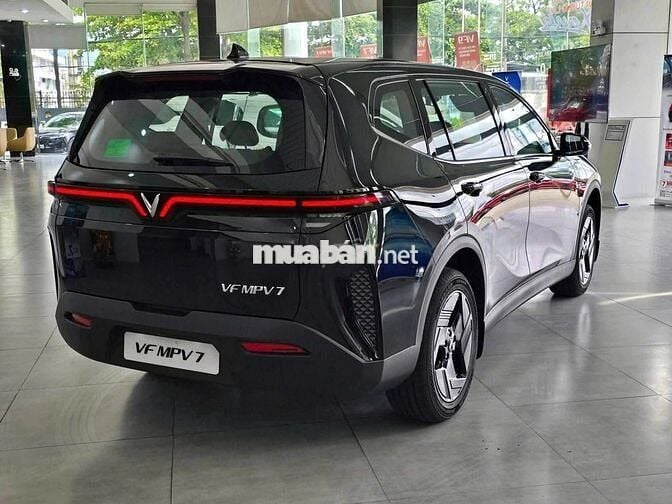 VinFast MPV7 SẴN XE RẤT NHIỀU ! GIÁ TỐT