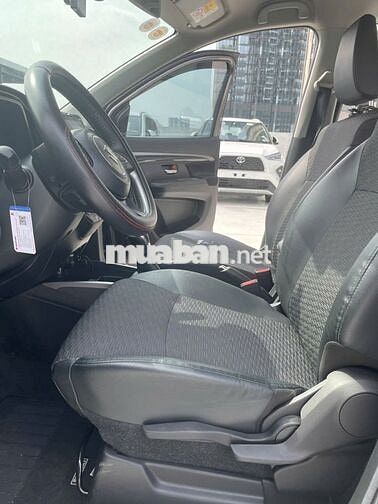 Suzuki XL7 Hybrid 2025 Tự động Xám 10.500km