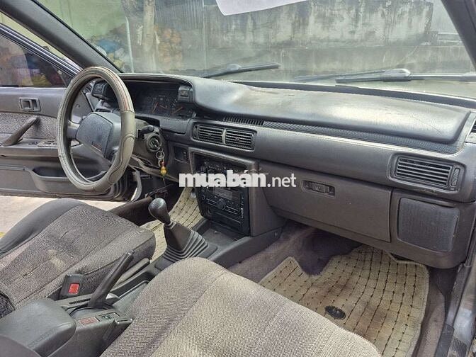 Toyota Camry 1988 Số sàn mâm vỏ mới .đ kiểm mới