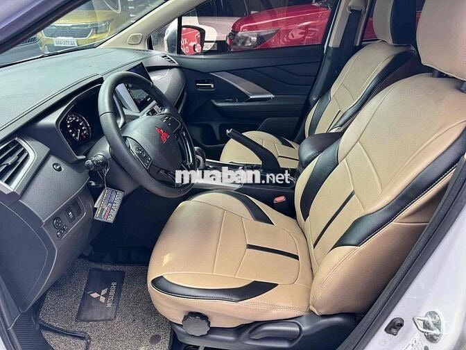 Mitsubishi Xpander AT 2020 Trắng full đồ chơi