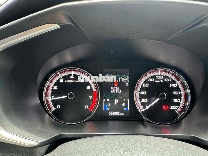 Mitsubishi Xpander AT 2020 Trắng full đồ chơi