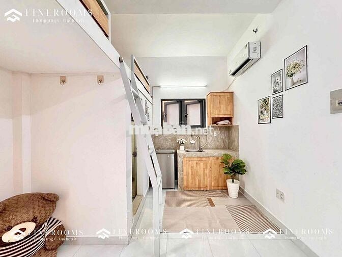 duplex full nội thất cửa sổ trời thang máy gần văn lang đh công nghiêp