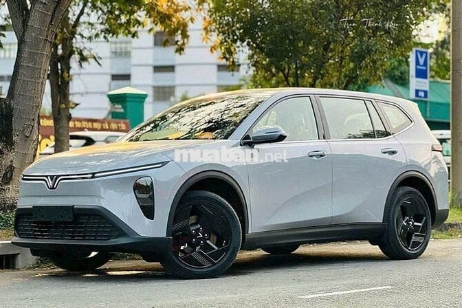 VinFast MPV7 SẴN XE RẤT NHIỀU ! GIÁ TỐT