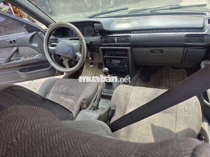 Toyota Camry 1988 Số sàn mâm vỏ mới .đ kiểm mới