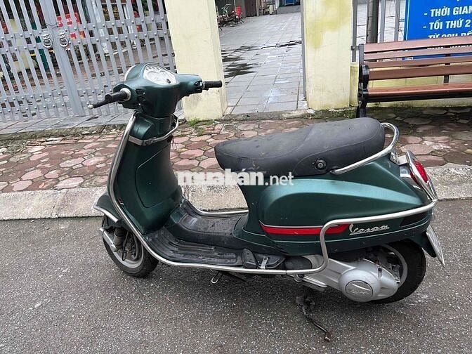 Piaggio Vespa IE Xanh Zin