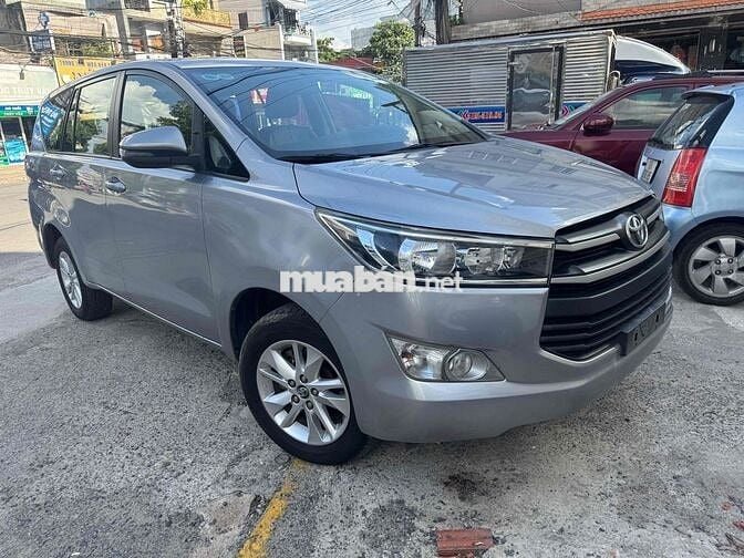 Toyota Innova E 2019 một chủ mua mới bảo dưỡng hãn
