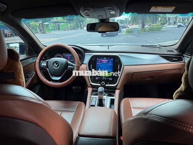 VinFast Lux A Premium 2021 Trắng 5v8 Zin full