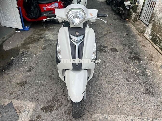Yamaha Grande Trắng Êm ái, tiết kiệm xăng