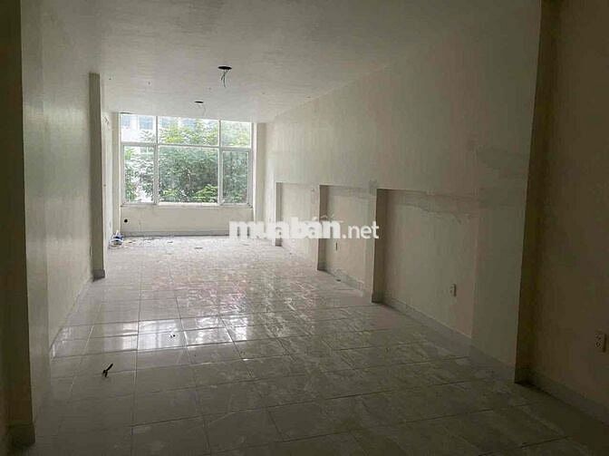 Cho thuê tầng 2 làm văn phòng,SPA….