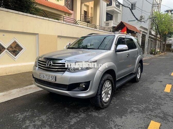 Bán xe Toyota FORTUNER V số tự động đời cuối 2014