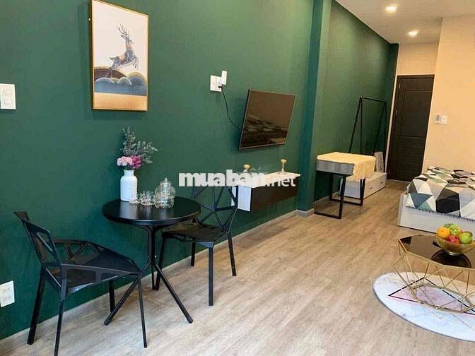 CHO THUÊ CĂN HỘ BAN CÔNG 45m2 GIÁP QUẬN 1. FULL TIỆN NGHI-GIẢM 500k/Th