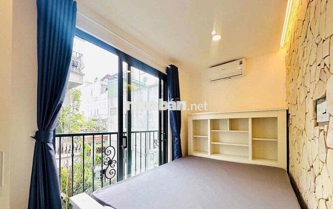 Cho thuê căn 1pn tách bếp thang máy giặt riêng full nt Lê Văn Sỹ q3