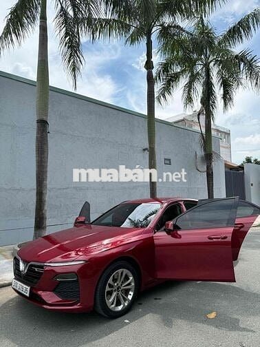 Vinfast Lux A 2.0 Base 2022 Đỏ