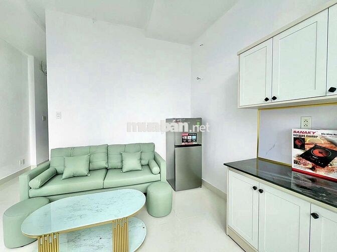 Căn Hộ 2PN 50m2, nội thất mới 100%, có ban công, Lê Văn Sỹ, Quận 3