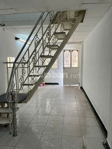 Cho thuê nhà mới sơn sửa Bùi Đình Túy, Bình thạnh, 2 lầu 9.5tr