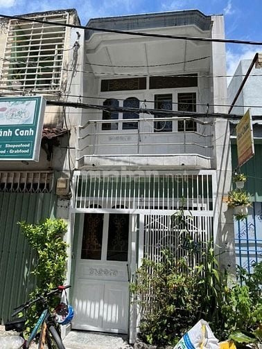 Cho thuê nhà mới sơn sửa Bùi Đình Túy, Bình thạnh, 2 lầu 9.5tr