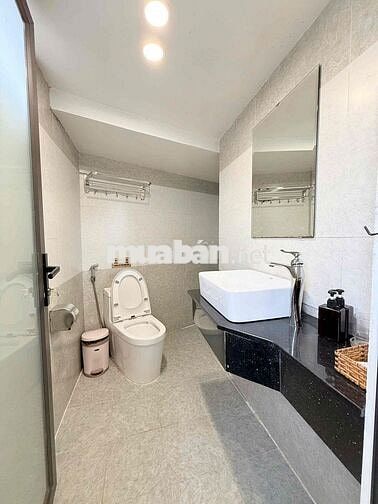 CHO THUÊ CĂN HỘ STUDIO NGAY TTTP GIÁ 3,3 TRIỆU/THÁNG