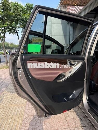 Toyota Innova 2.0G 2022 - 58000 km