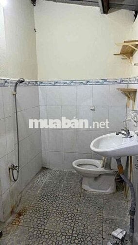 Cho thuê nhà cấp 4 hxh Chu Văn An, Bình Thạnh | 4*8m
