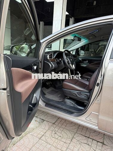 Toyota Innova 2.0G 2022 - 58000 km