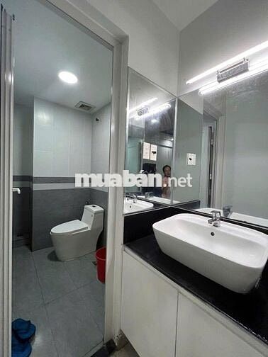 CHỦ CẦN BÁN GẤP CĂN HỘ CC ÂU CƠ TOWER TÂN PHÚ 2PN 3TY250 SỔ HỒNG