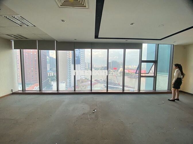 GIÁ THUÊ 28$/M2 TRỤC HÀNH CHÍNH NGUYỄN HUỆ - HƠN 300M2 SÀN – QUẬN 1