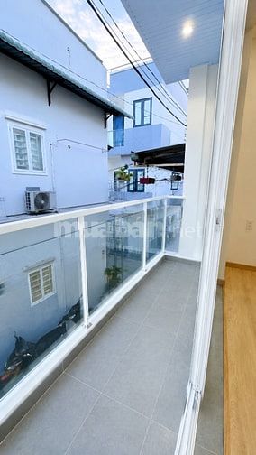 Nhà SHR ngay Cầu Vượt Quang Trung Q12 4x10m