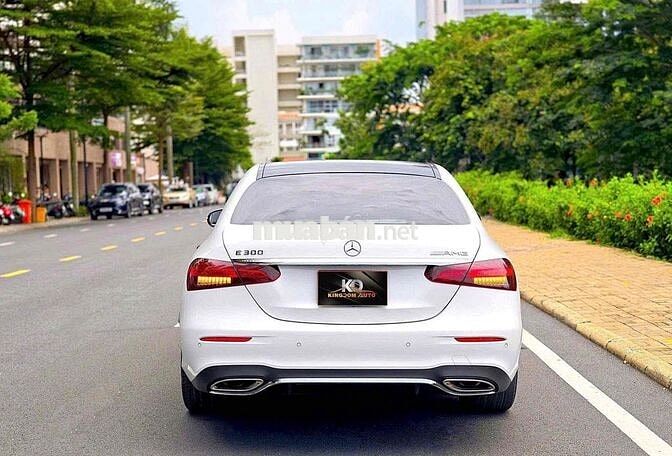 E300 AMG 2022 Trắng/ nt nâu 26.000 mls siêu đẹp