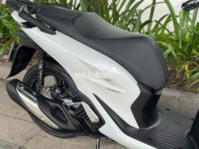 SH 125 CBS 2023 Trắng Bạc Đen 10.000km Bstp