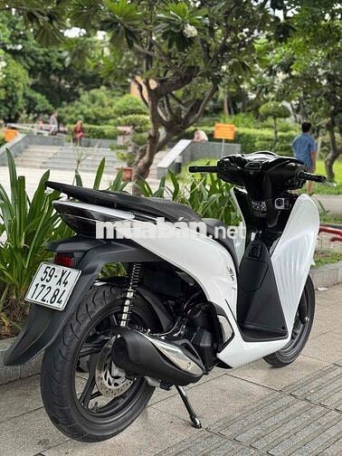 SH 125 CBS 2023 Trắng Bạc Đen 10.000km Bstp