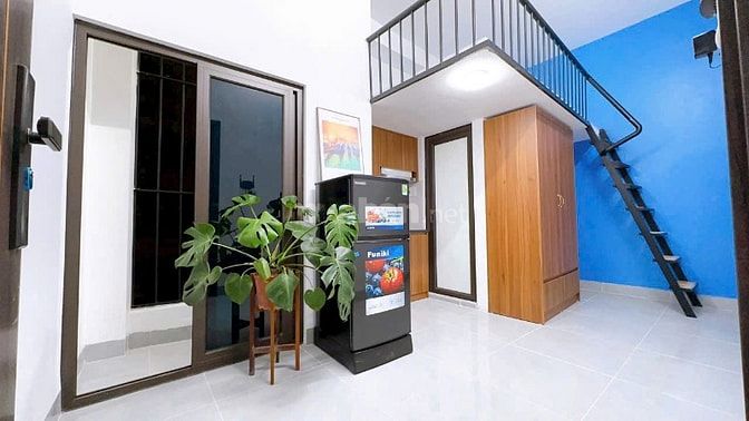 Bán toà nhà dòng tiền 100m2 8 tầng 32 phòng mới đã cho thuê 2 tỷ/năm