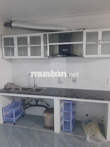 Nhà ở tại khu gần chùa nghèo Trang Quan Hải Phòng