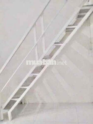Cho thuê phòng trọ 30m2 vị trí trung tâm, ngay chợ, trường học, bệnh v