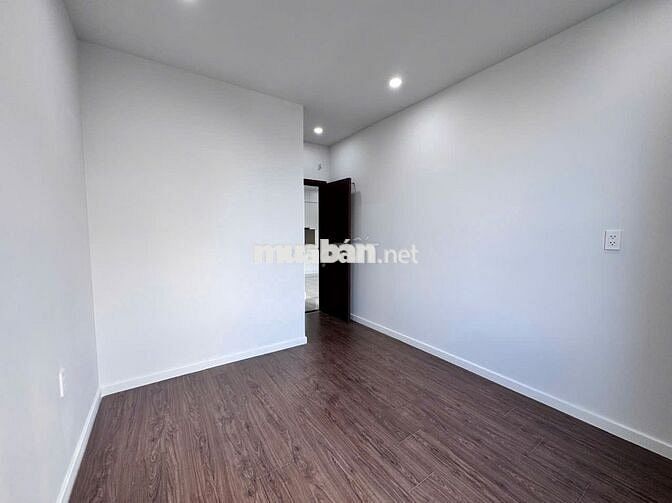 ƯU ĐÃI CHO CH THƯỜNG 2PN2WC GIÁ GIẢM CÒN 6.7TR/THÁNG TẠI BCONS LÀNG ĐH
