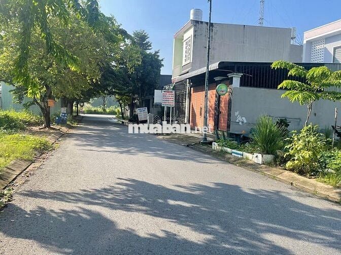 Bán đất trung tâm Thị trấn Củ Chi - 1,120 tỷ đường nhựa