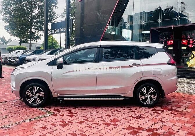 Mitsubishi Xpander MT 2021 Xám bạc 21.000 km
