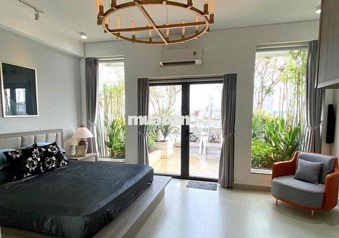 Căn hộ sân vườn 60m2 full nội thất ngay cầu Ông Lãnh - Q1