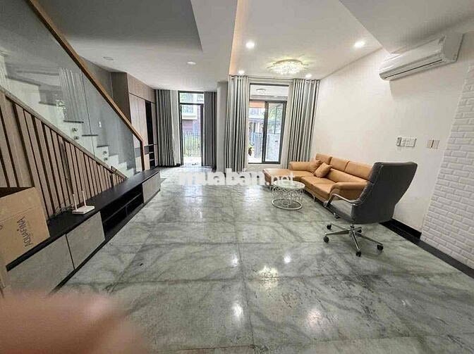 Cho thuê biệt thự Lavila DT 108m2 3tầng 4pn full NT Giá 23tr/tháng