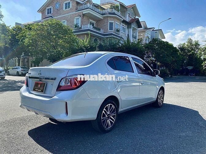 Mitsubishi Attrage 2025 1.2 MT Trắng 27.000 km