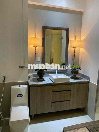 Căn hộ sân vườn 60m2 full nội thất ngay cầu Ông Lãnh - Q1