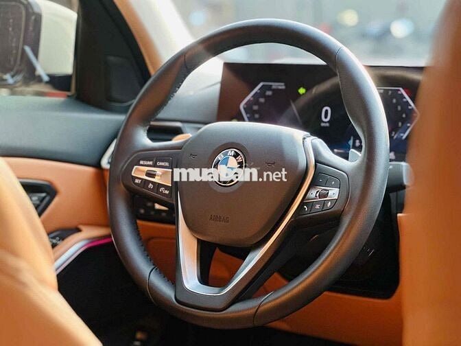 BMW 320i SPORTLINE LCI 2024 Trắng 15.000km
