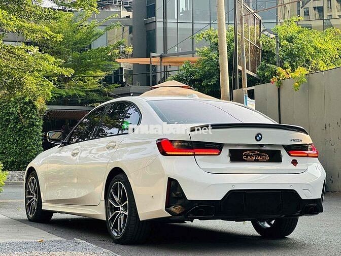 BMW 320i SPORTLINE LCI 2024 Trắng 15.000km