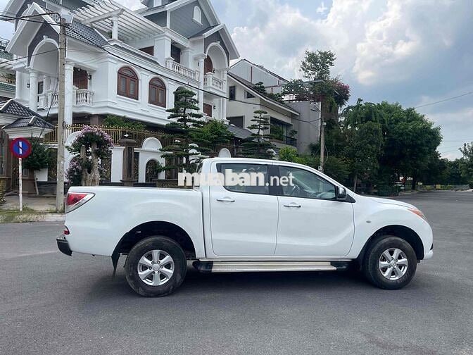 Mazda BT-50 2014 Sàn Trắng